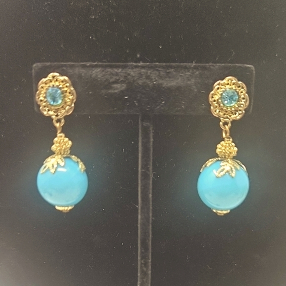 VINTAGE Elegant Gold and Turquoise Drop Earrings